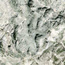 Satellite imagery of Maja e Kakisë, AL