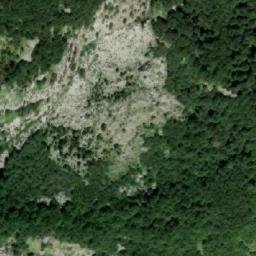 Satellite imagery of Çardak i Kakinjës, AL