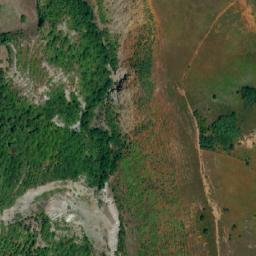 Satellite imagery of Qafa e Tuçepit, AL