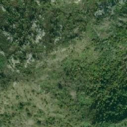 Satellite imagery of Kunj, ME