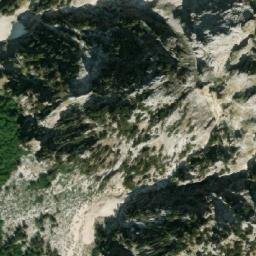 Satellite imagery of Maja e Shtrazës, AL
