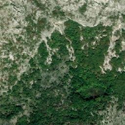 Satellite imagery of Maina Gradina, ME