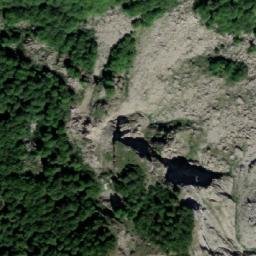 Satellite imagery of Maja e Boshit, AL