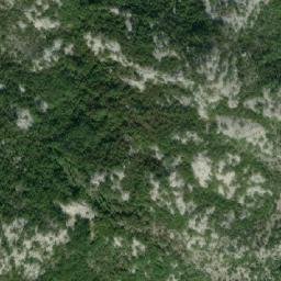 Satellite imagery of Straoč, ME