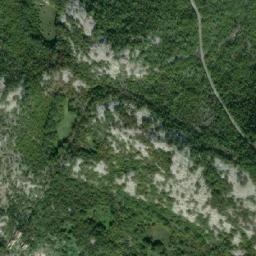 Satellite imagery of Straoč, ME