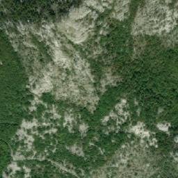 Satellite imagery of Straoč, ME