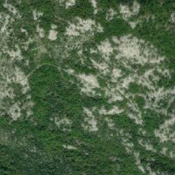 Satellite imagery of Straoč, ME