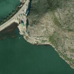 Satellite imagery of Lesendro, ME