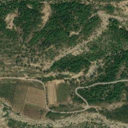 Satellite imagery of cairn, FR