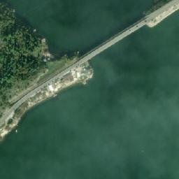 Satellite imagery of Lesendro, ME