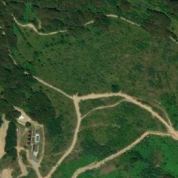 Satellite imagery of Momkovac, MK