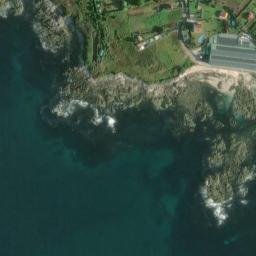 Satellite imagery of Punta Roca dos Patos, ES