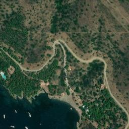 Satellite imagery of Punta de la Ferrera, ES