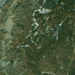 Satellite imagery of Maja e Shpjetrit, AL