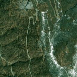 Satellite imagery of Qafa e Malit të Shoshit, AL