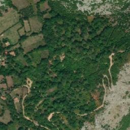 Satellite imagery of Qafa e Shulës, AL