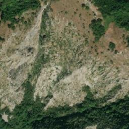 Satellite imagery of Maja e Leshnicës, AL
