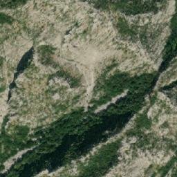 Satellite imagery of Maja e Leshnicës, AL