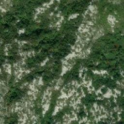 Satellite imagery of Plavnik, ME