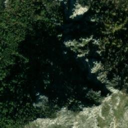 Satellite imagery of Grad, ME