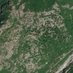 Satellite imagery of Qafa e Lamnefit, AL