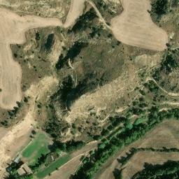 Satellite imagery of Castillo de Montearagón, ES