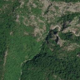Satellite imagery of Qafa e Lamnefit, AL