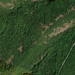 Satellite imagery of Pljoš, MK