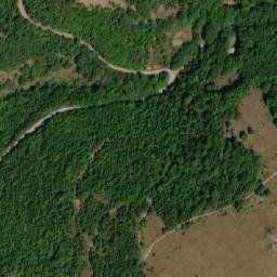 Satellite imagery of Pljoš, MK