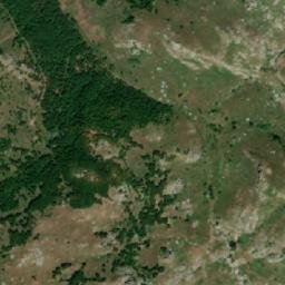Satellite imagery of Maja e Bardhë, AL