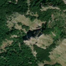 Satellite imagery of Maja e Vilës, AL