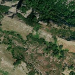 Satellite imagery of Maja e Vilës, AL