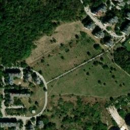 Satellite imagery of TT122, BG