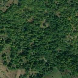 Satellite imagery of Vakuv, MK