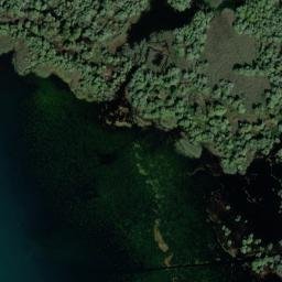Satellite imagery of Bishti i Qënisë, AL