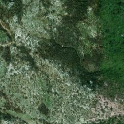 Satellite imagery of Grošta, ME