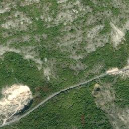 Satellite imagery of Pućak, ME