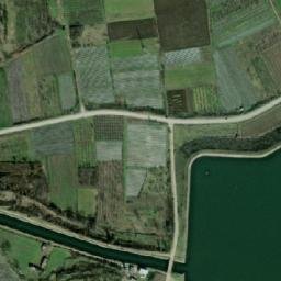 Satellite imagery of TT32/I/, BG