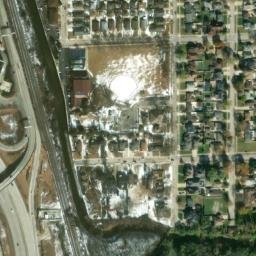Satellite imagery of M 305 — NGS DR8370 — Chicago, US, US
