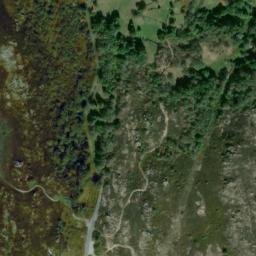 Satellite imagery of Comunity oven of Pontes, PT