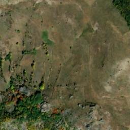 Satellite imagery of Maja e Pashtrezes, AL