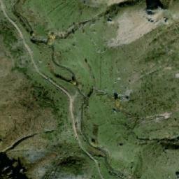 Satellite imagery of Crveni Karpi, XK