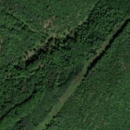 Satellite imagery of Zdraveco, MK