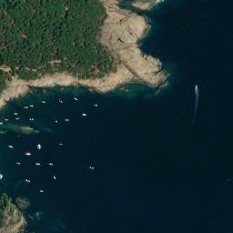 Satellite imagery of Punta Musfera, ES