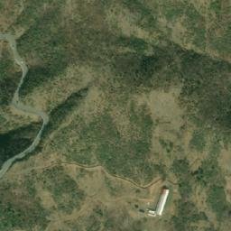 Satellite imagery of Qafa e Benës, AL
