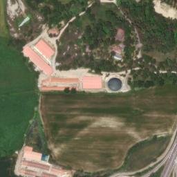 Satellite imagery of cairn, FR