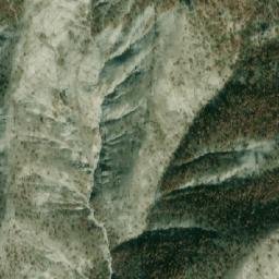 Satellite imagery of Crvena Karpa, MK