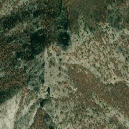 Satellite imagery of Crvena Karpa, MK