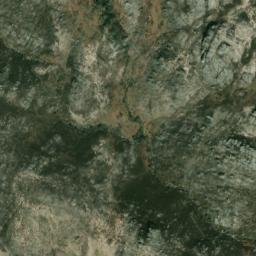 Satellite imagery of Fraga do Paul, PT