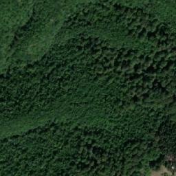 Satellite imagery of Pešovi Kuḱi, MK